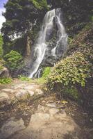 famoso cascata a sao miguel isola, azzorre, portogallo foto