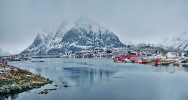 reine pesca villaggio, Norvegia foto