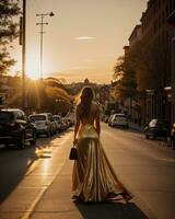 ai generato bellissimo giovane donna nel un' lungo giallo vestito a piedi su il strada a tramonto. ai generativo foto