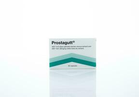 chonburi, Thailandia-ottobre 8, 2023 prostagutt manufatto di catalento Germania eberbach gmbh. sega palmetto e ortica estratto capsula pillola per benigno prostatica iperplasia trattamento. benessere nel bph. foto