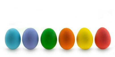 raccolta di pollo colorato uovo di Pasqua su sfondo bianco foto