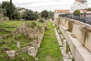 Atene, Grecia, dicembre 23 2023 il antico biblioteca di pantani collocato vicino il antico agorà nel Atene foto