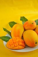 foto ravvicinata di mango fresco