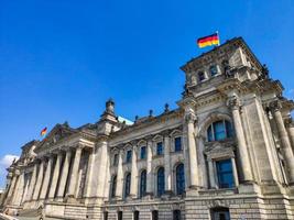 berlino 2019- edificio storico del reichstag foto