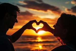 ai generato un' coppia di amore fa un' a forma di cuore gesto, mentre il tramonto. ai sfondo foto