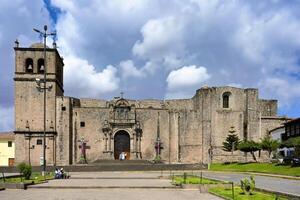 Chiesa e convento di san Francesco, cusco, Perù foto