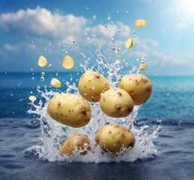 ai generato fresco patate con spruzzi di acqua su il sfondo di il mare foto