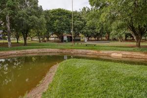 cassilandia, mato grosso do sul, brasile, 2021 -open walking area square elza vendrame foto