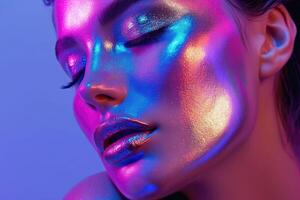 ai generato moda viso donna nel colorato luminosa neon uv blu e viola luci, raggiante neon trucco foto