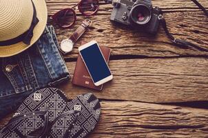 viaggio Accessori costumi. passaporti, bagaglio, il costo di viaggio mappe preparato per il viaggio foto