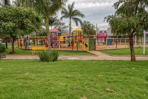 cassilandia, mato grosso do sul, brasile, 2021 -parco giochi della piazza sao jose foto