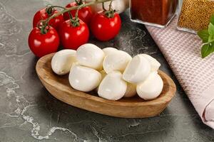 mini mozzarella formaggio bolle mucchio foto