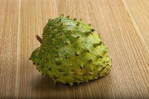 dolce maturo succoso esotico soursop foto