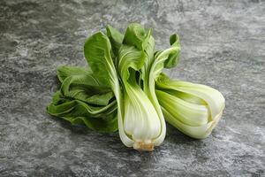 asiatico cucina fresco crudo insalata pak choi foto