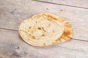 tradizionale orientale il giro Pita pane foto