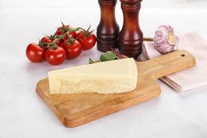 pezzo italiano difficile parmigiano formaggio foto