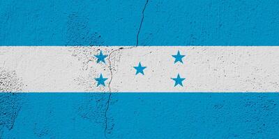 bandiera di repubblica di Honduras su un' strutturato sfondo. concetto collage. foto