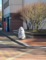 portland, Oregon, Stati Uniti d'America - 01.02.2024 robot polizia ufficiale su un' città strada. foto