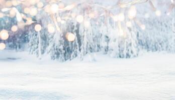 fresco neve e montagna paesaggio con abeti sfondo Natale bandiera foto