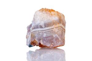 macro minerale pietra dolomite su un' bianca sfondo foto