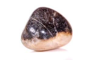 macro minerale pietra diaspro su un' bianca sfondo foto