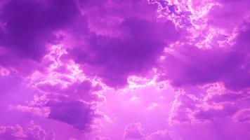 sfondo astratto nuvoloso viola rosa pastello colori foto