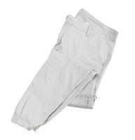 pantaloni cargo isolati su bianco, pantaloni cargo piegati su sfondo bianco foto
