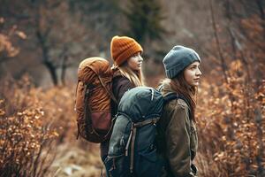 ai generato Due femmina turisti su un autunno sfondo foto