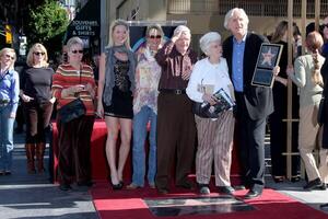 giacomo cameron famiglia a il hollywood camminare di fama cerimonia per giacomo cameron egiziano Teatro marciapiede los angeles, circa dicembre 18, 2009 foto