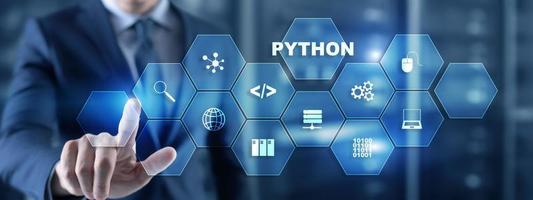 linguaggio di programmazione Python. concetto di algoritmo astratto del flusso di lavoro di programmazione sullo schermo virtuale foto