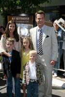 Chris o'Donnell famiglia in arrivo a il prima di kit kittredge a il boschetto nel los angeles, circa giugno 14, 2008 foto