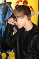 los angeles - ott 30 giusto bieber arriva a il megamente la prima Halloween stravaganza a quello di mann Cinese Teatro su ottobre 30, 2010 nel los angeles, circa foto