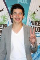 los angeles - agosto 8 david archuleta nel il stampa camera a il 2010 adolescente scelta premi a gibson anfiteatro a universale su agosto 8, 2010 nel los angeles, circa foto