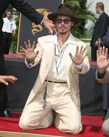 Johnny depp stampato a mano e impronta alimentare cerimonia per Johnny depp Grauman's Cinese Teatro los angeles, circa settembre 16, 2005 foto