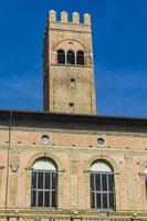 palazzo del podestà a bologna, italia foto