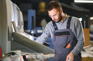 stampa Casa, sperimentato tecnico lavori su uv stampante. produzione opera foto