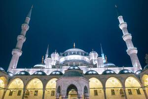 sultanahmet camii o blu moschea Visualizza a notte. Ramadan o islamico sfondo foto