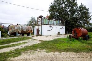 stazione per rifornimento carburante fertilizzanti. un' stazionario giardino stazione dove fertilizzanti e sostanze chimiche siamo allevati e iniettato. foto