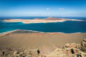 Visualizza di graciosa isola a partire dal mirador del rio, Lanzarote isola, canarino isole, Spagna foto