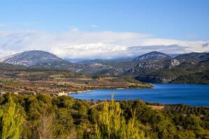 montagna lago nel Pirenei,Huesca,Spagna foto