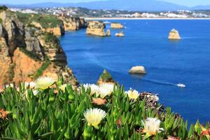 Ponta de Piedade a Lagos, Costa dell'Algarve in Portogallo foto