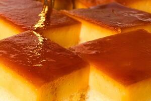 leche flan torta foto