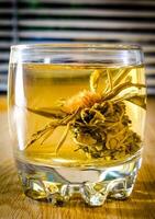 tè ai fiori di loto cinese foto