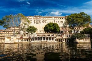 città palazzo complesso. udaipur, Rajasthan, India foto