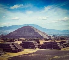 Teotihuacan piramidi. Messico foto