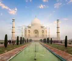 taj Mahal su Alba tramonto, agra, India foto