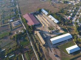 hangar per Conservazione di grano. un' piattaforma per essiccazione e sinterizzazione grano. raccolto grano foto