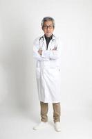 medico asiatico anziano foto