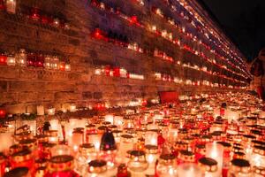 lume di candela ricordo per della lettonia indipendenza giorno celebrazione foto