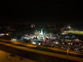 il maggior parte bellissimo Natale albero nel Europa collocato nel riga, Lettonia foto